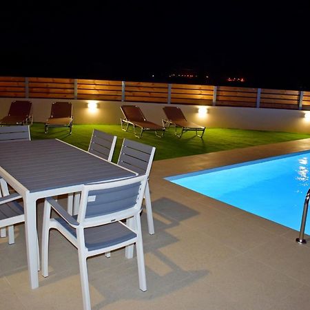Balos Residence Private Pool Seafront Seaview 키사모스 외부 사진