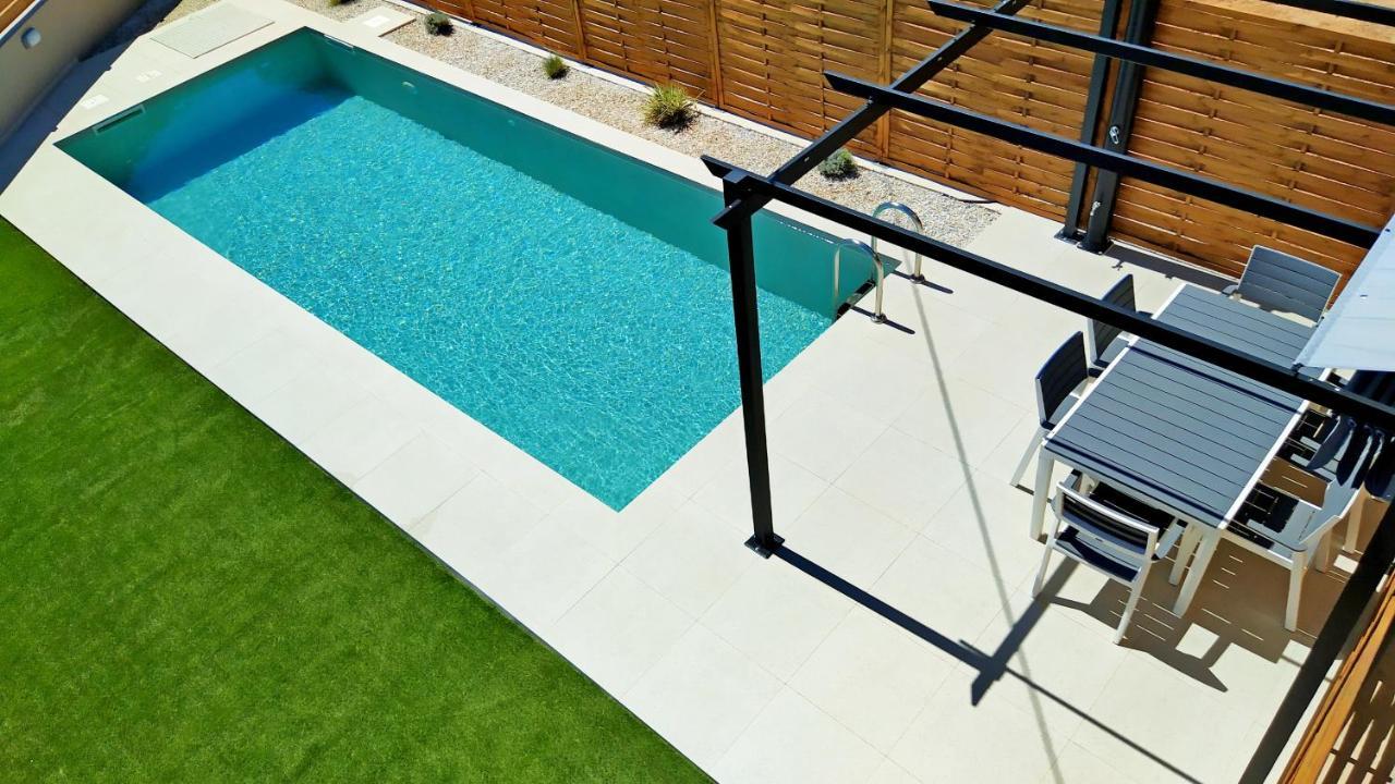 Balos Residence Private Pool Seafront Seaview 키사모스 외부 사진