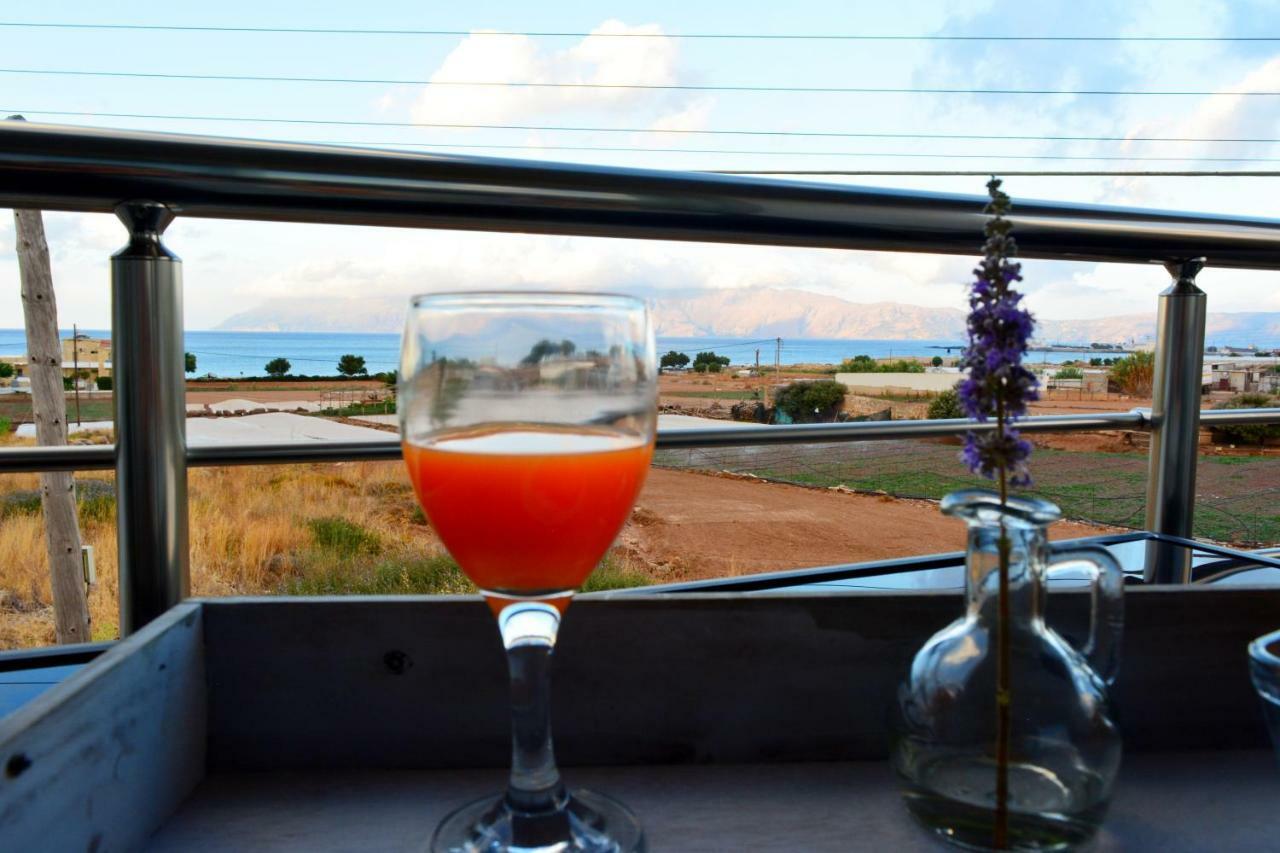 Balos Residence Private Pool Seafront Seaview 키사모스 외부 사진
