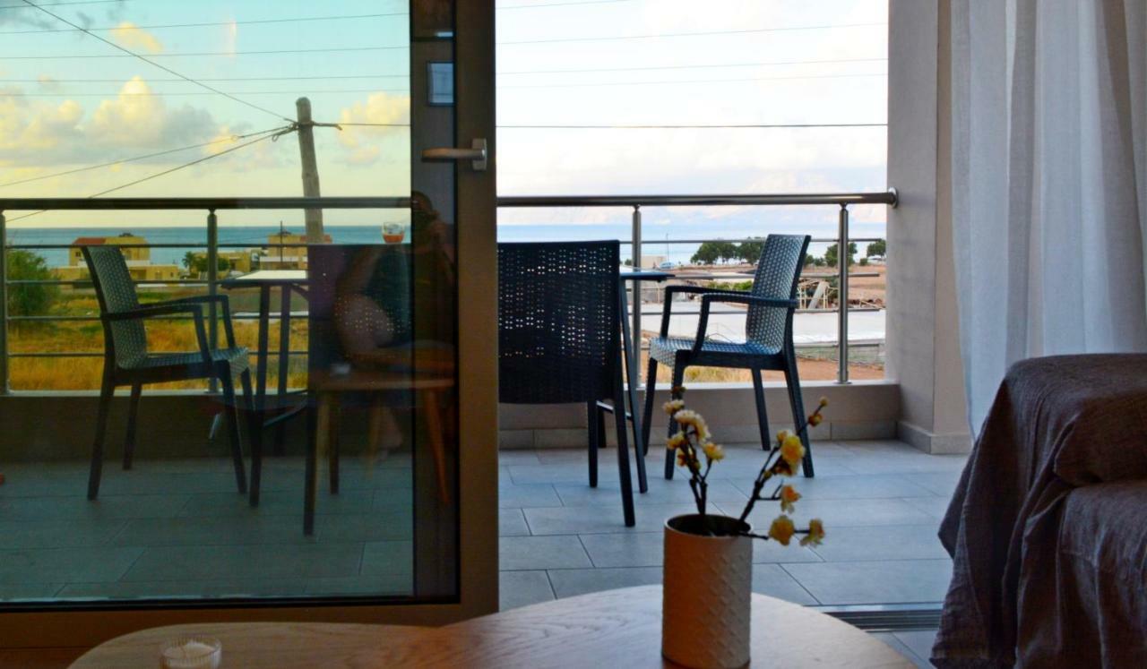 Balos Residence Private Pool Seafront Seaview 키사모스 외부 사진