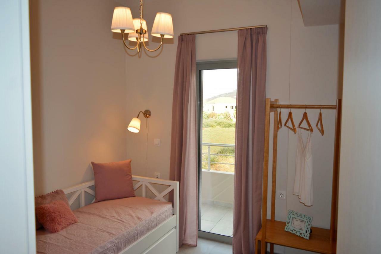 Balos Residence Private Pool Seafront Seaview 키사모스 외부 사진
