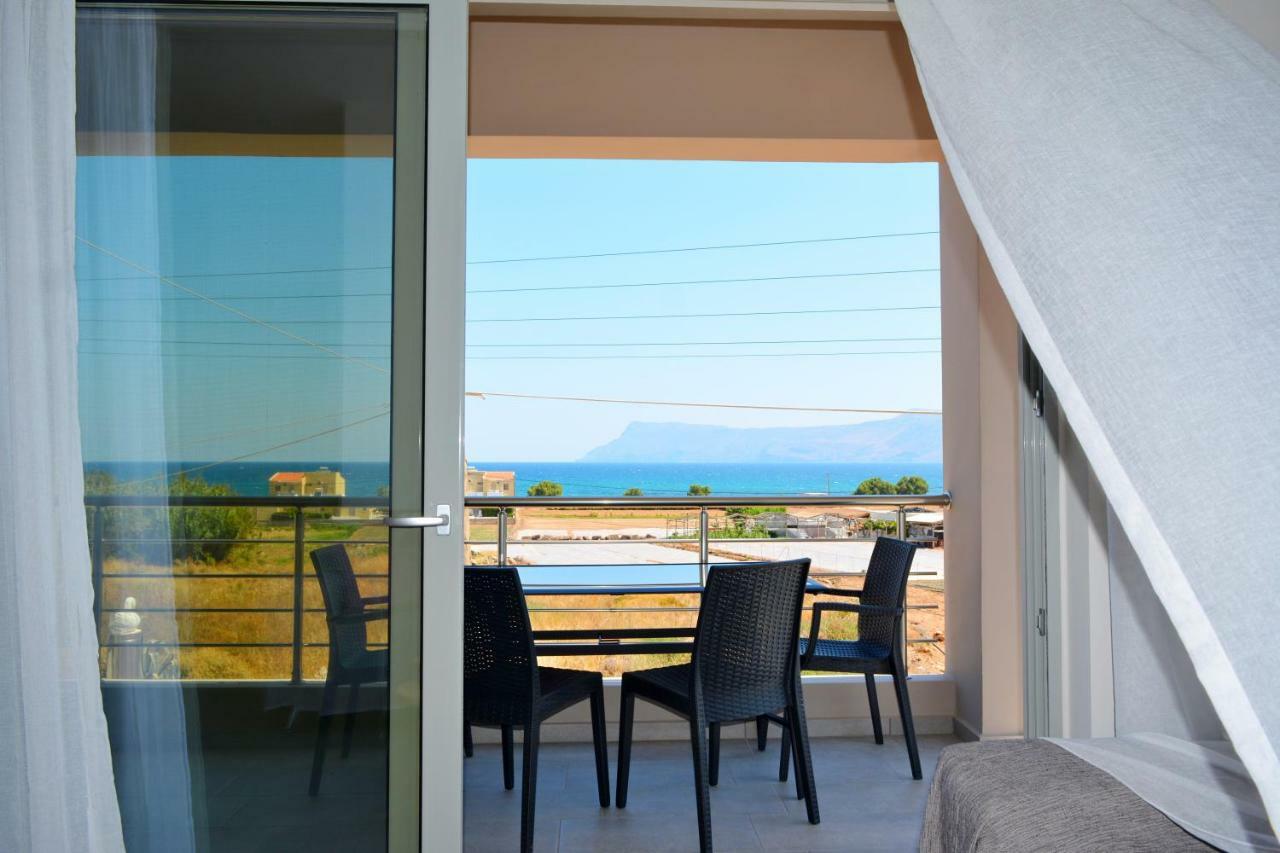 Balos Residence Private Pool Seafront Seaview 키사모스 외부 사진