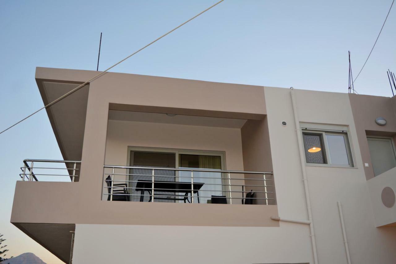 Balos Residence Private Pool Seafront Seaview 키사모스 외부 사진
