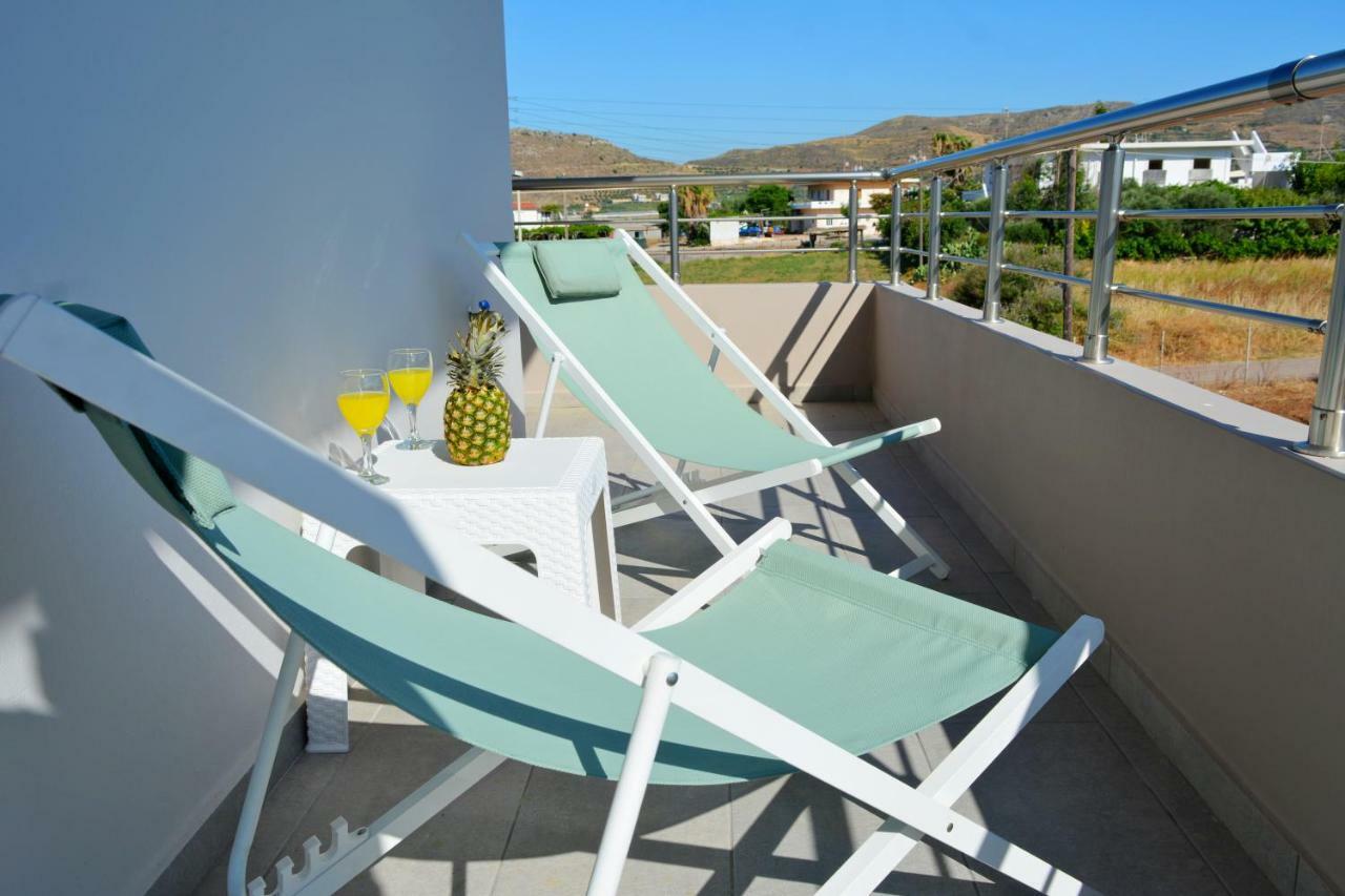 Balos Residence Private Pool Seafront Seaview 키사모스 외부 사진